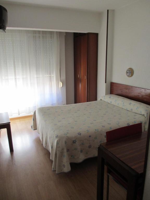 Hostal Liebana Santander Zimmer foto