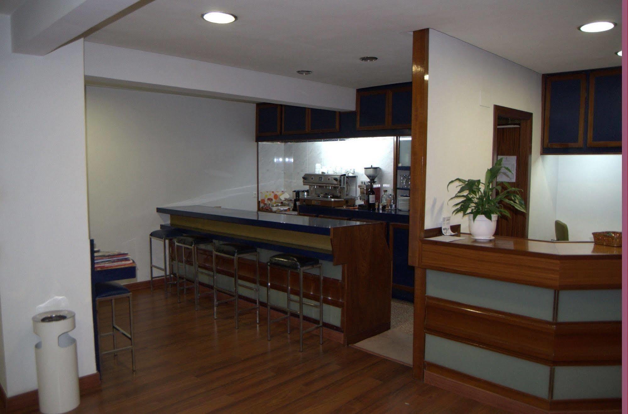 Hostal Liebana Santander Exterior foto